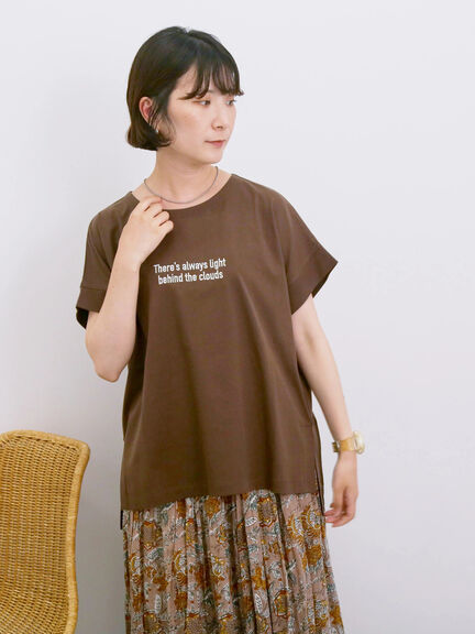 ロゴ刺繍フレンチスリーブTシャツ（オフホワイト/ブラック/オレンジ/ブラウン/ブルー）｜Samansa Mos2 blue（サマンサモスモス ブルー）通販