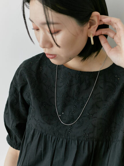【Made in India】シフリーブラウス（オフホワイト/ブラック/ピンク）｜Samansa Mos2 blue（サマンサモスモス ブルー）通販