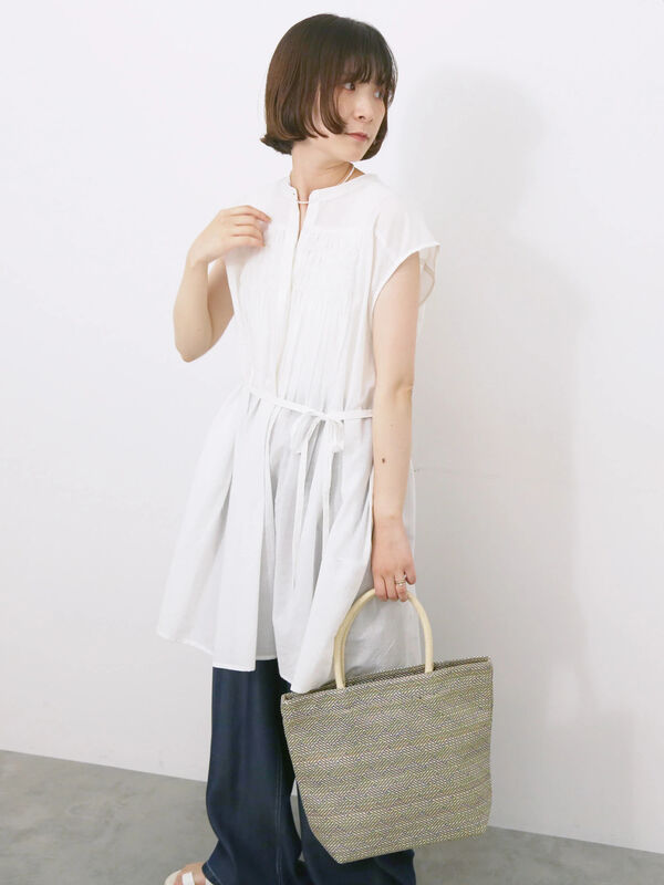 セール】 【Made in India】シャーリングノースリーブチュニック（オフ