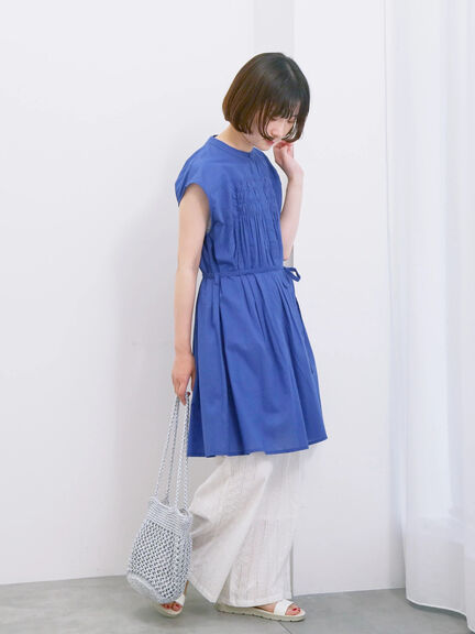 【Made in India】シャーリングノースリーブチュニック（オフホワイト/チャコールグレー/ブルー）｜Samansa Mos2 blue（サマンサモスモス ブルー）通販