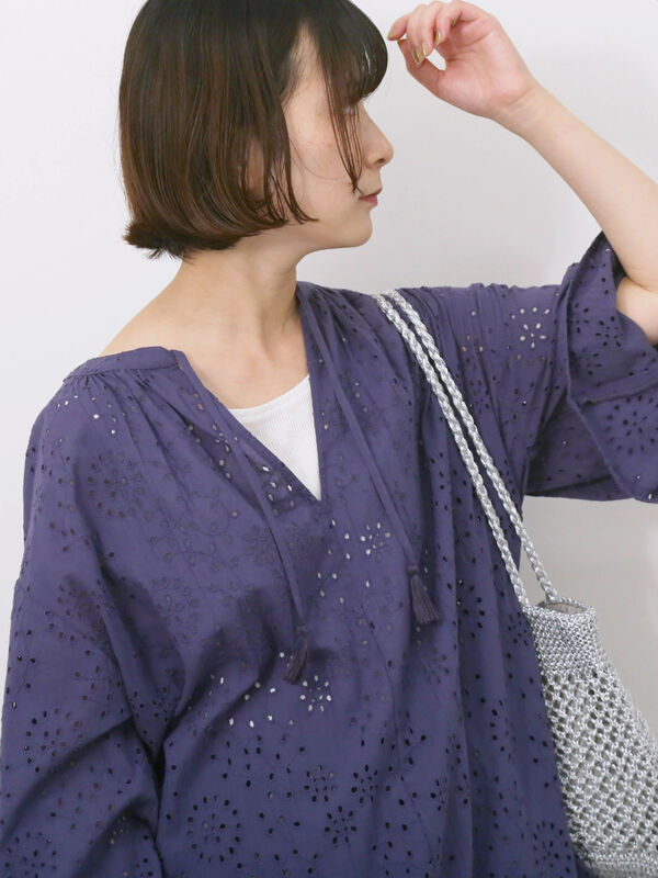 【Made in India】タッセル付ギャザーレースブラウス（パープル）｜Samansa Mos2 blue（サマンサモスモス ブルー）通販