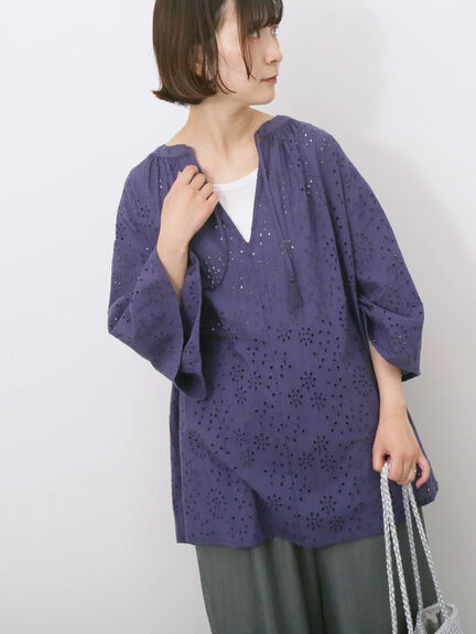 【Made in India】タッセル付ギャザーレースブラウス（オフホワイト/ブラック/パープル）｜Samansa Mos2 blue（サマンサモスモス ブルー）通販