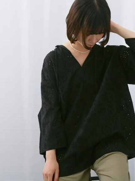 【Made in India】タッセル付ギャザーレースブラウス（オフホワイト/ブラック/パープル）｜Samansa Mos2 blue（サマンサモスモス ブルー）通販