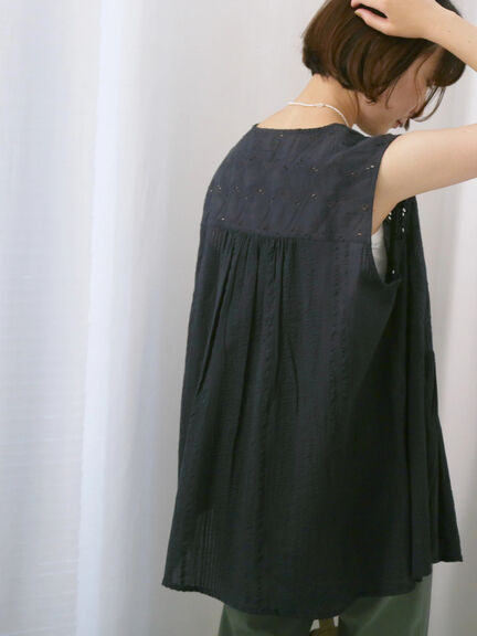 【Made in India】ノースリーブレースブラウス（オフホワイト/チャコールグレー/イエロー）｜Samansa Mos2 blue（サマンサモスモス ブルー）通販