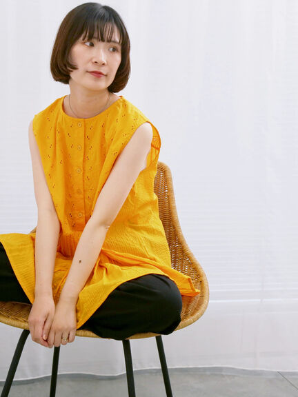 【Made in India】ノースリーブレースブラウス（オフホワイト/チャコールグレー/イエロー）｜Samansa Mos2 blue（サマンサモスモス ブルー）通販