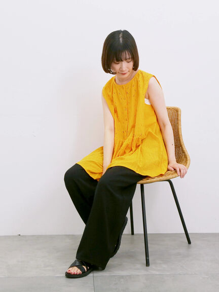 【Made in India】ノースリーブレースブラウス（オフホワイト/チャコールグレー/イエロー）｜Samansa Mos2 blue（サマンサモスモス ブルー）通販