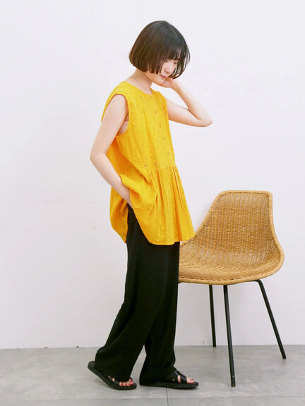 【Made in India】ノースリーブレースブラウス（オフホワイト/チャコールグレー/イエロー）｜Samansa Mos2 blue（サマンサモスモス ブルー）通販