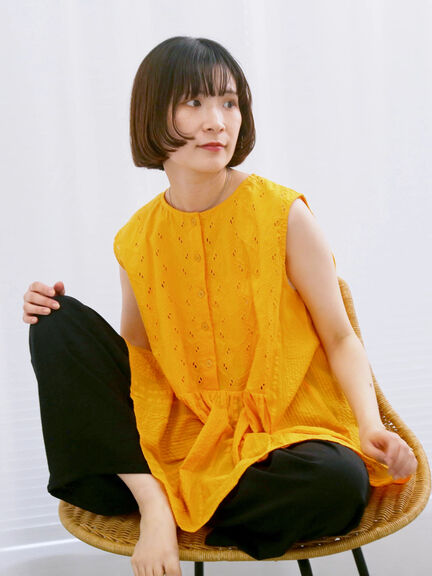 【Made in India】ノースリーブレースブラウス（オフホワイト/チャコールグレー/イエロー）｜Samansa Mos2 blue（サマンサモスモス ブルー）通販
