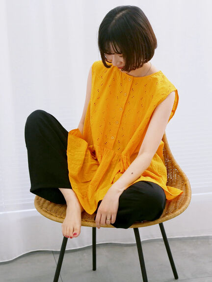 【Made in India】ノースリーブレースブラウス（オフホワイト/チャコールグレー/イエロー）｜Samansa Mos2 blue（サマンサモスモス ブルー）通販