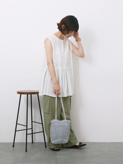 【Made in India】ノースリーブレースブラウス（オフホワイト/チャコールグレー/イエロー）｜Samansa Mos2 blue（サマンサモスモス ブルー）通販