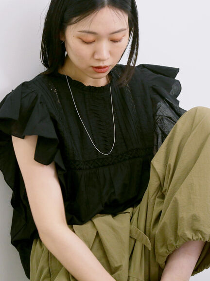 【Made in India】フリル袖レースピンタックブラウス（オフホワイト/ブラック/レッド）｜Samansa Mos2 blue（サマンサモスモス ブルー）通販