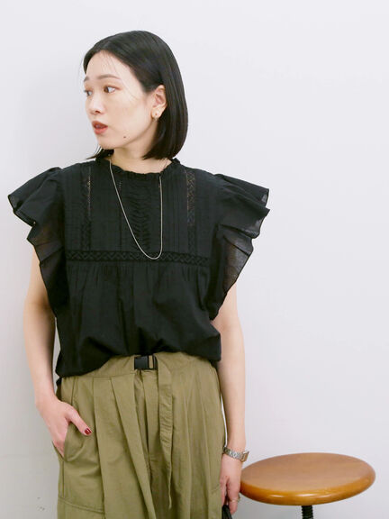【Made in India】フリル袖レースピンタックブラウス（オフホワイト/ブラック/レッド）｜Samansa Mos2 blue（サマンサモスモス ブルー）通販
