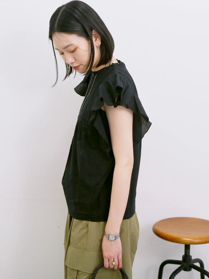 【Made in India】フリル袖レースピンタックブラウス（オフホワイト/ブラック/レッド）｜Samansa Mos2 blue（サマンサモスモス ブルー）通販