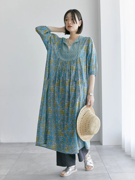 【Made in India】花柄ワンピース（チャコールグレー/ブルー/キナリ）｜Samansa Mos2 blue（サマンサモスモス ブルー）通販