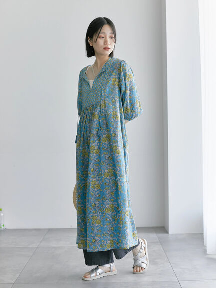【Made in India】花柄ワンピース（チャコールグレー/ブルー/キナリ）｜Samansa Mos2 blue（サマンサモスモス ブルー）通販