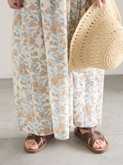 【Made in India】花柄ワンピース（チャコールグレー/ブルー/キナリ）｜Samansa Mos2 blue（サマンサモスモス ブルー）通販