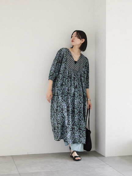 【Made in India】花柄ワンピース（チャコールグレー/ブルー/キナリ）｜Samansa Mos2 blue（サマンサモスモス ブルー）通販