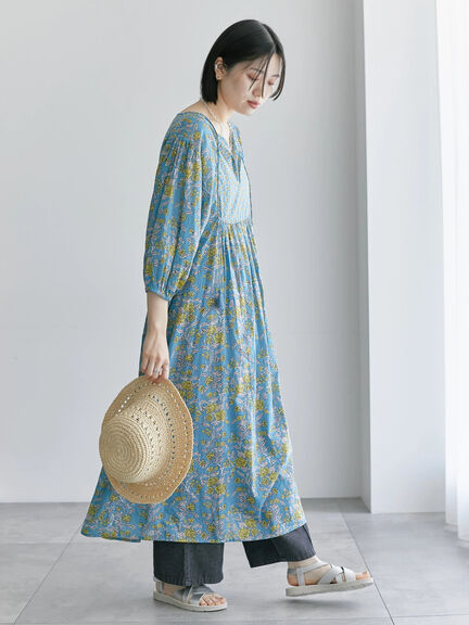 【Made in India】花柄ワンピース（チャコールグレー/ブルー/キナリ）｜Samansa Mos2 blue（サマンサモスモス ブルー）通販