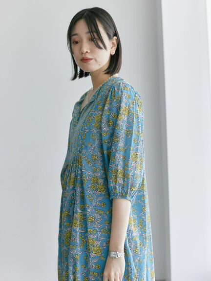 【Made in India】花柄ワンピース（チャコールグレー/ブルー/キナリ）｜Samansa Mos2 blue（サマンサモスモス ブルー）通販