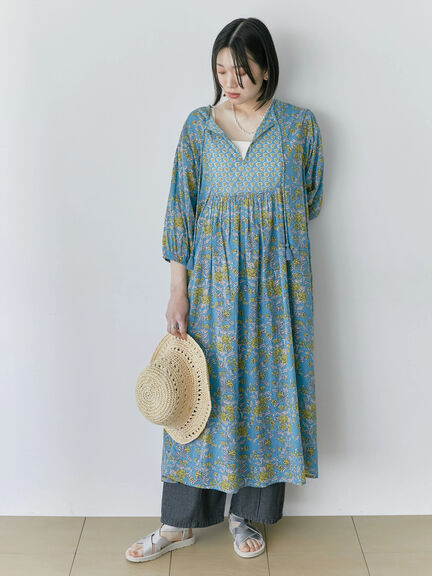 【Made in India】花柄ワンピース（チャコールグレー/ブルー/キナリ）｜Samansa Mos2 blue（サマンサモスモス ブルー）通販