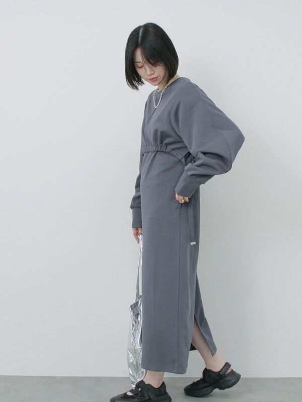 セール】 クロップドレイヤードワンピース（チャコールグレー/サックス