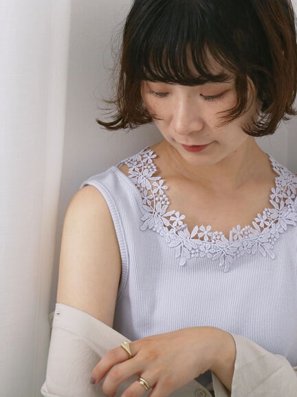 花レースタンク（オフホワイト/ブラック/サックスブルー）｜Samansa Mos2 blue（サマンサモスモス ブルー）通販