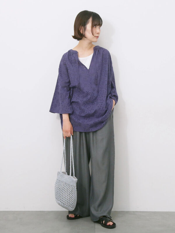 アンソロ Crochet バックも素敵 モックネック レース マキシ アンソロ Crochet バックも素敵 モックネック レース マキシ