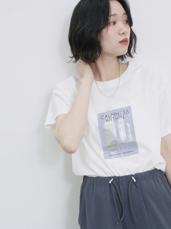 スクエア箔プリントTシャツ（オフホワイト）｜Samansa Mos2 blue（サマンサモスモス ブルー）通販