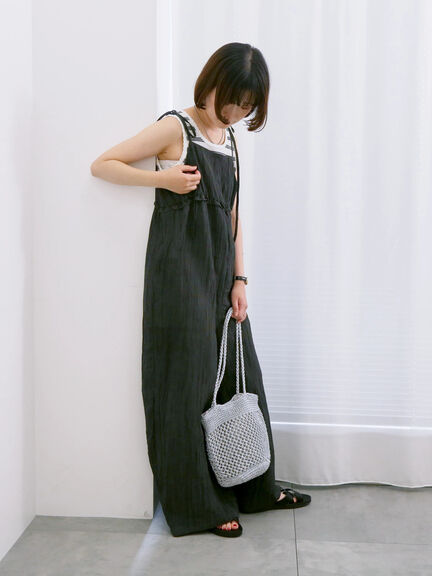 ◎ワッシャーフリルボリュームサロペット（ブラック/ブラウン/ネイビー）｜Samansa Mos2 blue（サマンサモスモス ブルー）通販