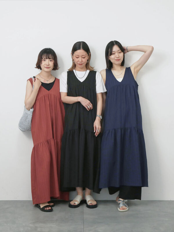 セール】 楊柳ノースリーブワンピース（ブラック/ダークオレンジ