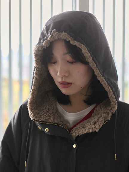 リバーシブルボアマウンテンパーカー（チャコールグレー/ライトベージュ/ベージュ）｜Samansa Mos2 blue（サマンサモスモス ブルー）通販