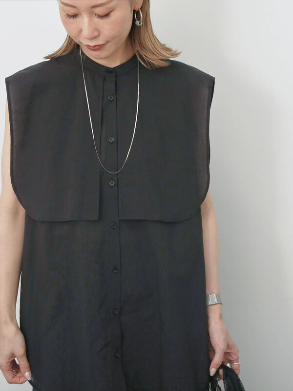 セール】 ケープブラウス（オフホワイト/ブラック/ブルー/トップス