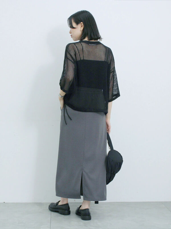 新品 25ss 今季 IENA メッシュアメスリプルオーバー チャコールグレー セール】 メッシュプルオーバー（ブラック/ベージュ/ブラウン/トップス