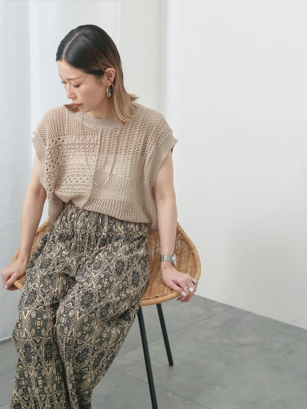 セール】 麻タッチパッチワークニットベスト(ブラック/ベージュ セール】 麻タッチパッチワークニットベスト(ブラック/ベージュ