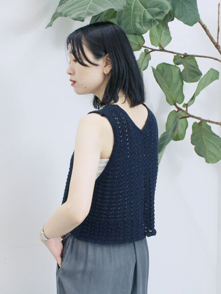 テープヤーン透かしニットベスト（チャコールグレー/ブラウン/キナリ）｜Samansa Mos2 blue（サマンサモスモス ブルー）通販