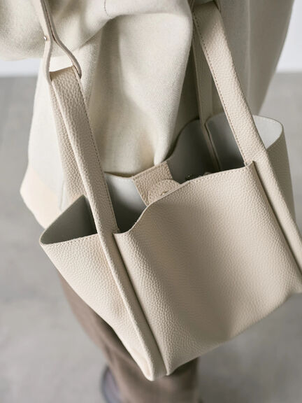 ポーチ付2WAYスクエアバッグ（シルバー/ブラック/ライトベージュ）｜Samansa Mos2 blue（サマンサモスモス ブルー）通販