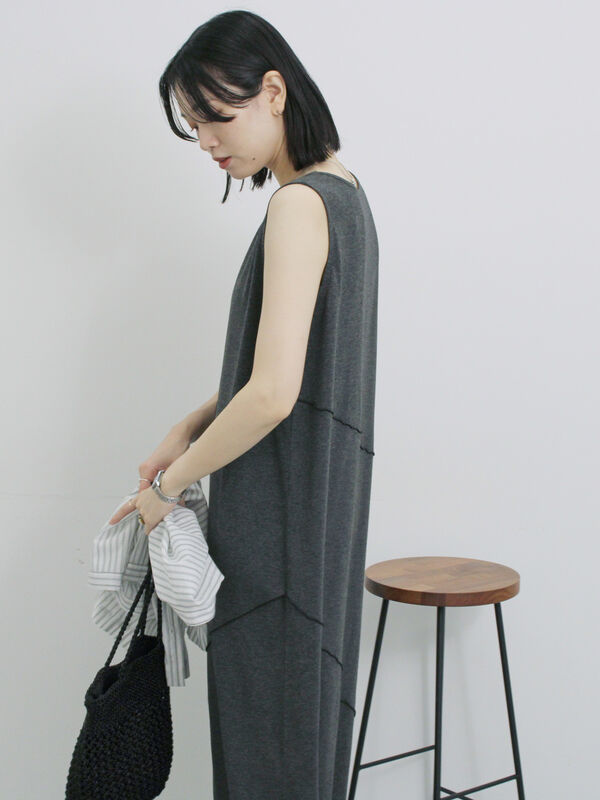 ◎【接触冷感】切替カットワンピース（チャコールグレー）｜Samansa Mos2 blue（サマンサモスモス ブルー）通販