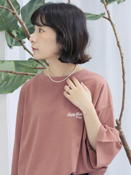 ポンチロゴ刺繍プルオーバー（オフホワイト/チャコールグレー/ベージュ/シュアカ/ＴＯＰグレー）｜Samansa Mos2 blue（サマンサモスモス ブルー）通販