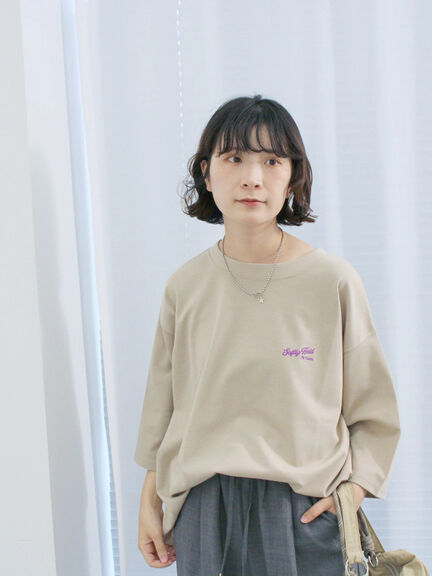 ポンチロゴ刺繍プルオーバー（オフホワイト/チャコールグレー/ベージュ/シュアカ/ＴＯＰグレー）｜Samansa Mos2 blue（サマンサモスモス ブルー）通販