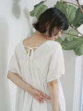 ◎【接触冷感】シャーリングVネックプルオーバー（オフホワイト）｜Samansa Mos2 blue（サマンサモスモス ブルー）通販