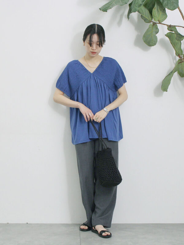 セール】 ◎【接触冷感】シャーリングVネックプルオーバー（オフ