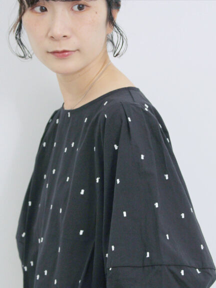 ◎ドット刺繍ブラウス（オフホワイト/ブラック/サックスブルー）｜Samansa Mos2 blue（サマンサモスモス ブルー）通販