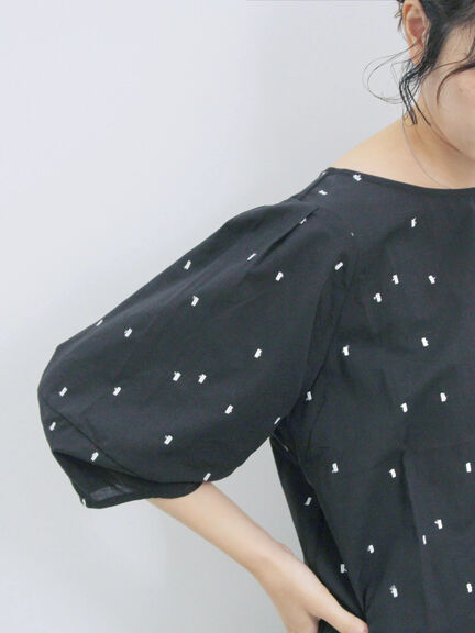 ◎ドット刺繍ブラウス（オフホワイト/ブラック/サックスブルー）｜Samansa Mos2 blue（サマンサモスモス ブルー）通販