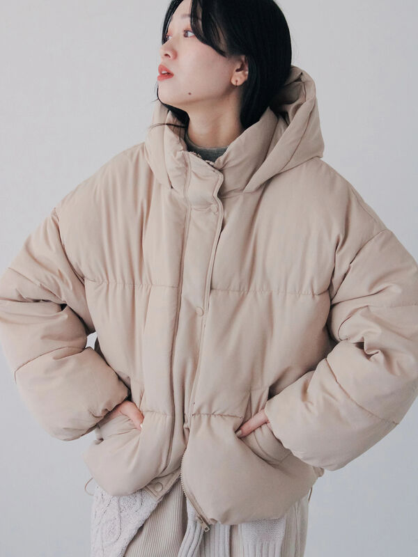 裾ラウンド中綿ブルゾン（ブラック/ライトベージュ/キナリ/アウター