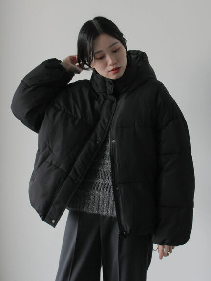 裾ラウンド中綿ブルゾン（ブラック/ライトベージュ/キナリ）｜Samansa Mos2 blue（サマンサモスモス ブルー）通販