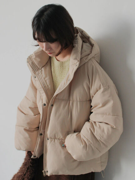 裾ラウンド中綿ブルゾン（ブラック/ライトベージュ/キナリ）｜Samansa Mos2 blue（サマンサモスモス ブルー）通販