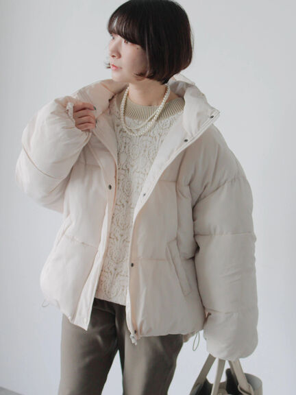 裾ラウンド中綿ブルゾン（ブラック/ライトベージュ/キナリ）｜Samansa Mos2 blue（サマンサモスモス ブルー）通販