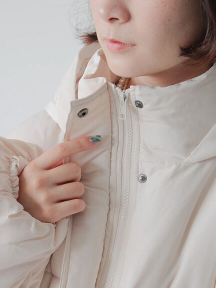 裾ラウンド中綿ブルゾン（ブラック/ライトベージュ/キナリ）｜Samansa Mos2 blue（サマンサモスモス ブルー）通販