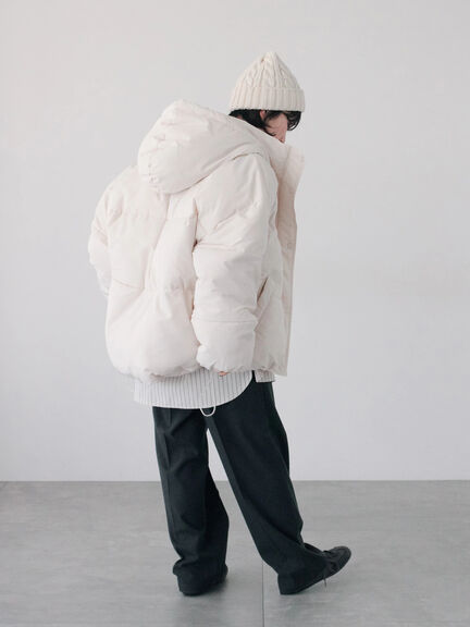 裾ラウンド中綿ブルゾン（ブラック/ライトベージュ/キナリ）｜Samansa Mos2 blue（サマンサモスモス ブルー）通販