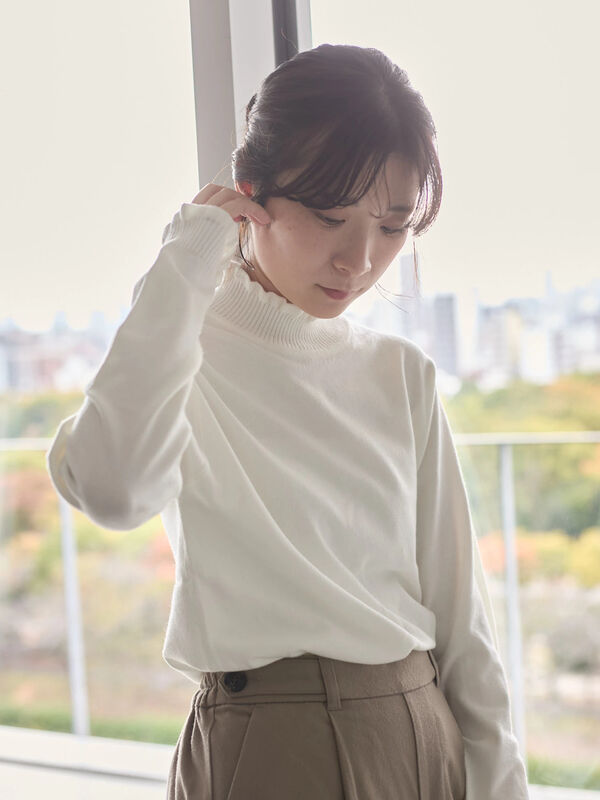 フリル衿ニットプルオーバー　L  160 セール】 フリル衿ニットプルオーバー（オフホワイト/ホワイト